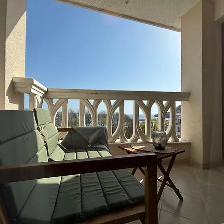 Blue Horizon Lägenhet *