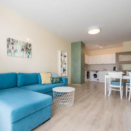 Apartment Blue Horizon