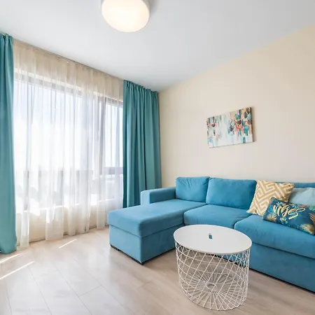 Apartment Blue Horizon