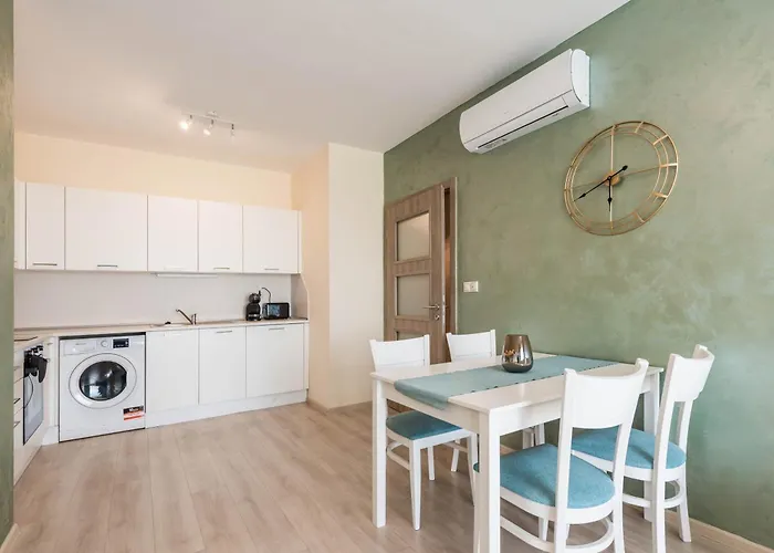 Blue Horizon Apartment