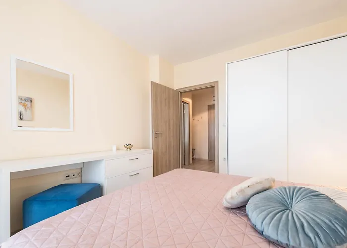 Apartment Blue Horizon